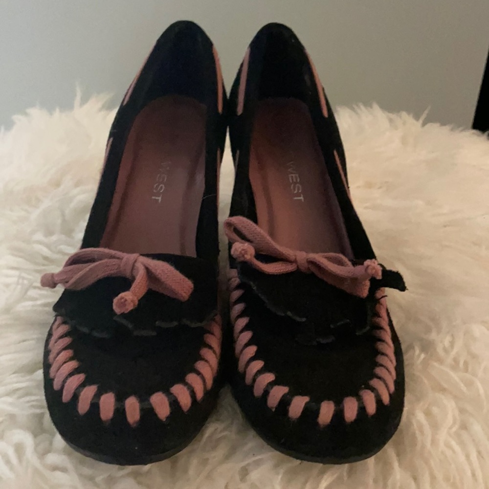 Nine West heels/ price firm